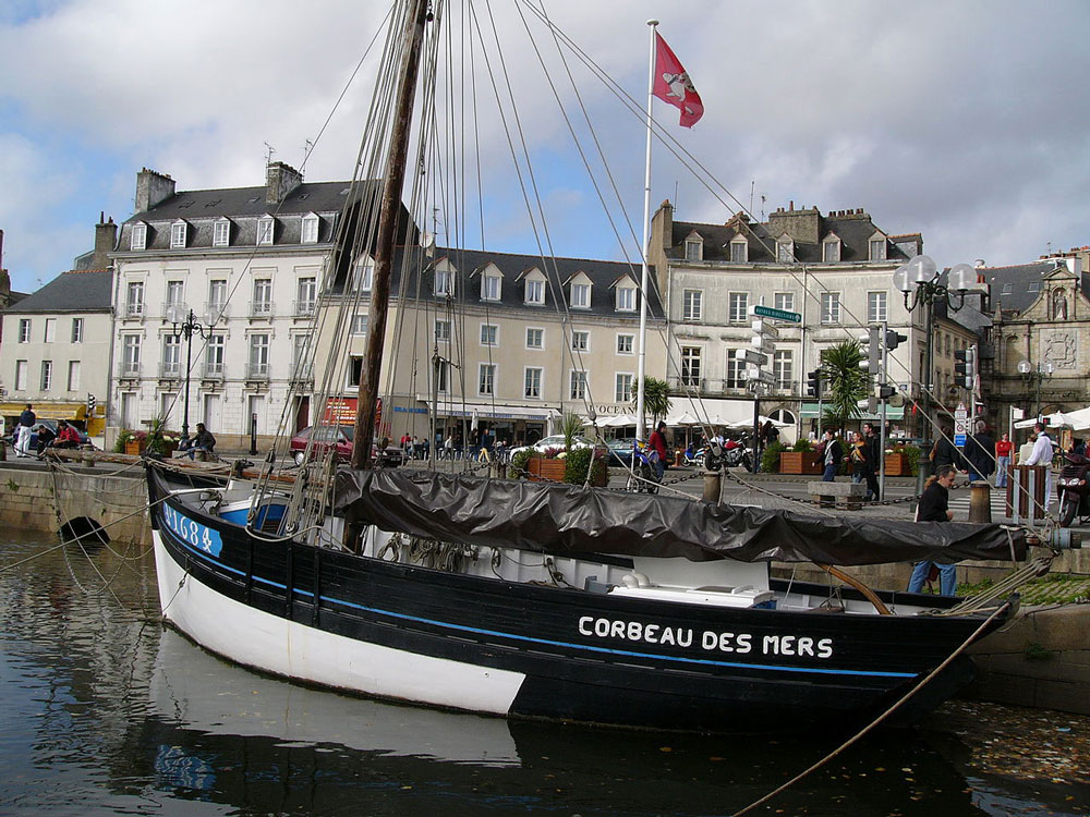 The fishermen of Ile de Sein